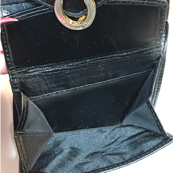 ‼️SOLD‼️DIOR Signature Compact Wallet 😍❤️‍🔥💛 - Picture 13 of 17